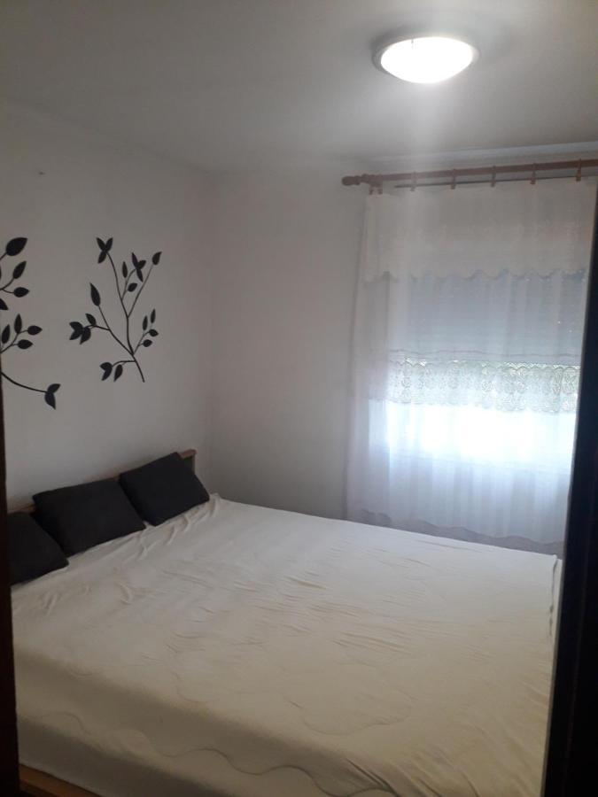 Apartment Noletov Vidikovac Vrdnik Buitenkant foto
